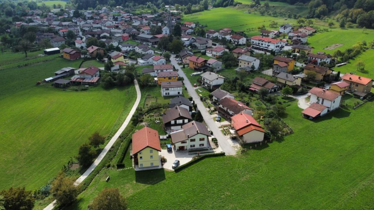 Hisasmihelka Apartamento Kobarid Exterior foto