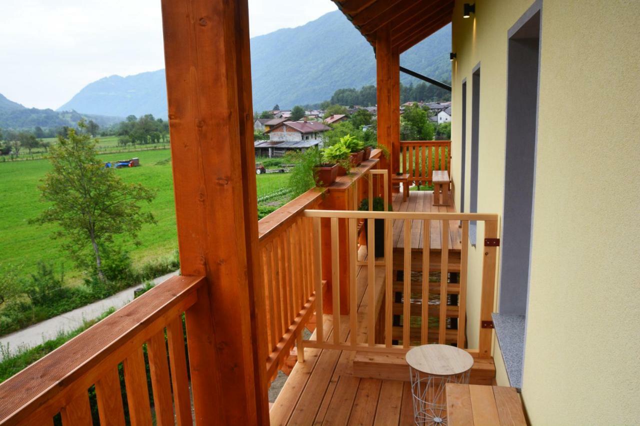 Hisasmihelka Apartamento Kobarid Exterior foto